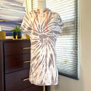 Woman's DKNY Sweatshirt Dress - Purple and White Tie Dye. Size XS